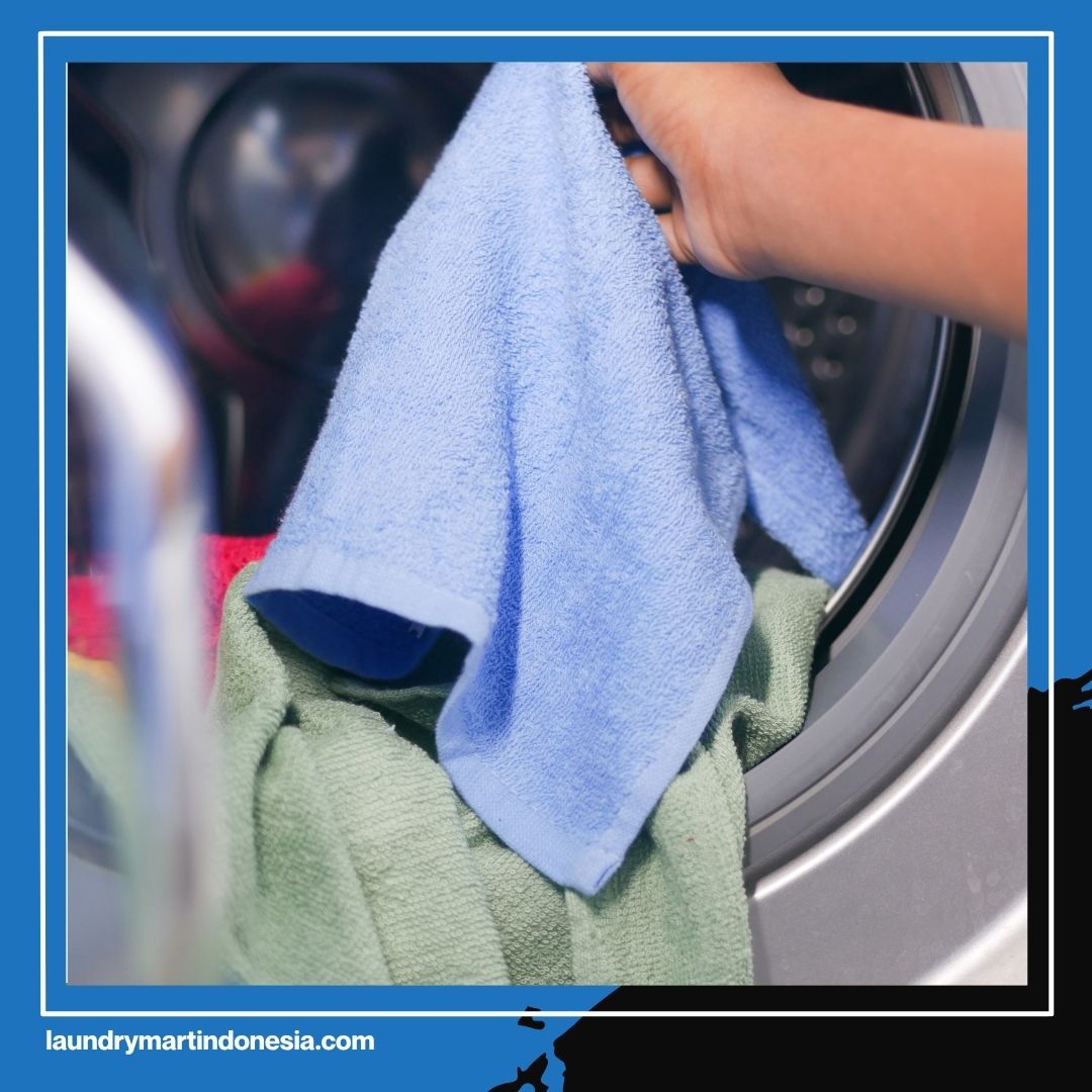 Pantas Saja Baju di Rumah Kurang Wangi, Mungkin Kamu Salah Tahu Cara Menggunakan Parfum Laundry di Mesin Cuci
