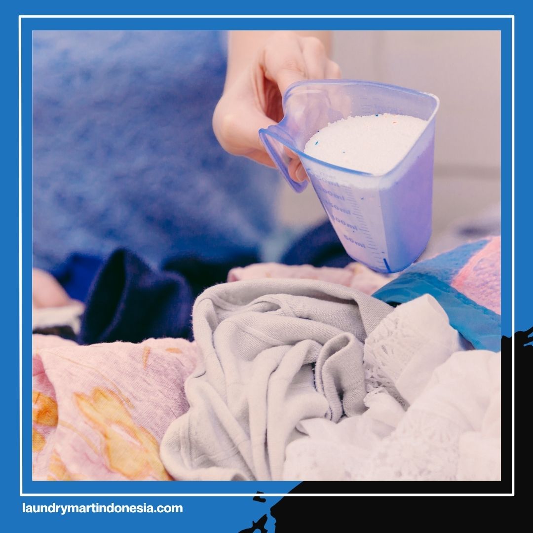 Pantas Saja Baju di Rumah Kurang Wangi, Mungkin Kamu Salah Tahu Cara Menggunakan Parfum Laundry di Mesin Cuci